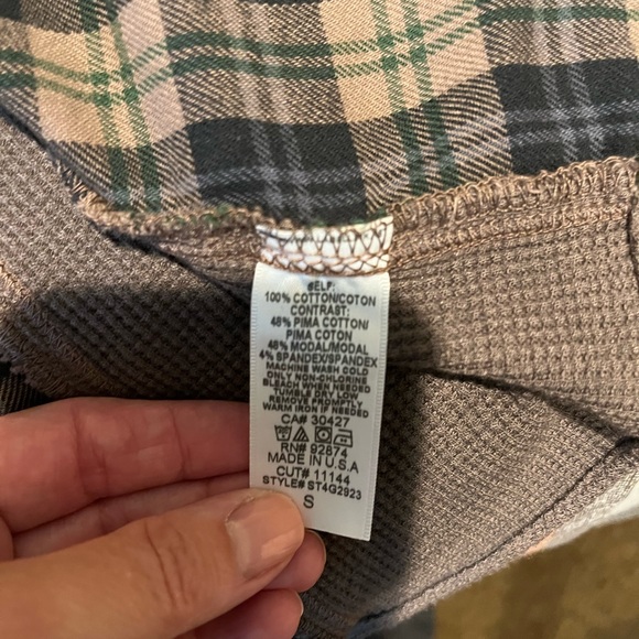 Splendid women’s small long sleeve multi color button down shirt - Picture 11 of 14